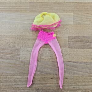 Vintage 1969 Barbie CLOSE UPS Outfit #1864- Slip & Pantyhose Mattel